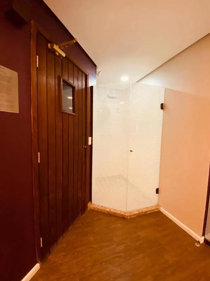 Apart-Hotel, Piscina, Tv A Cabo, Academia 约恩维利